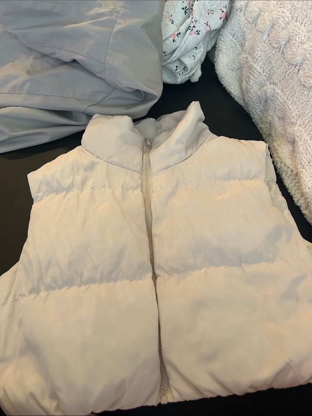 Women's Light Cream Puffer Vest - Sleeveless Zip Front